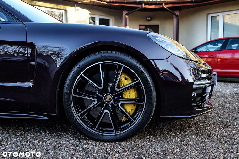 Porsche Panamera Turbo S Sport Turismo - 6