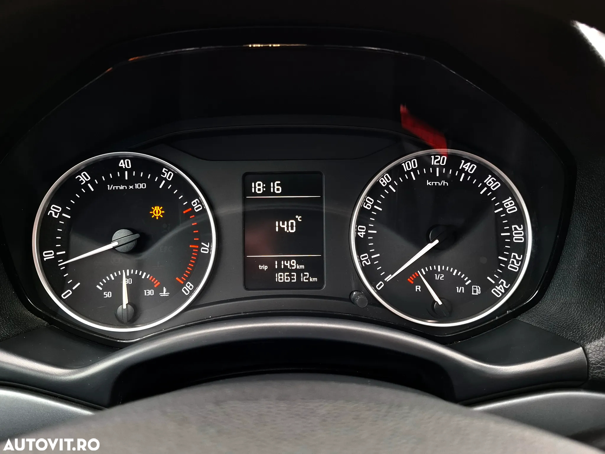 Skoda Octavia 1.4 TSI Ambiente - 14