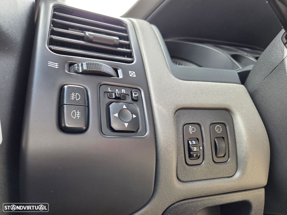 Mitsubishi Pajero 3.2 DI-D Auto Liberty - 13