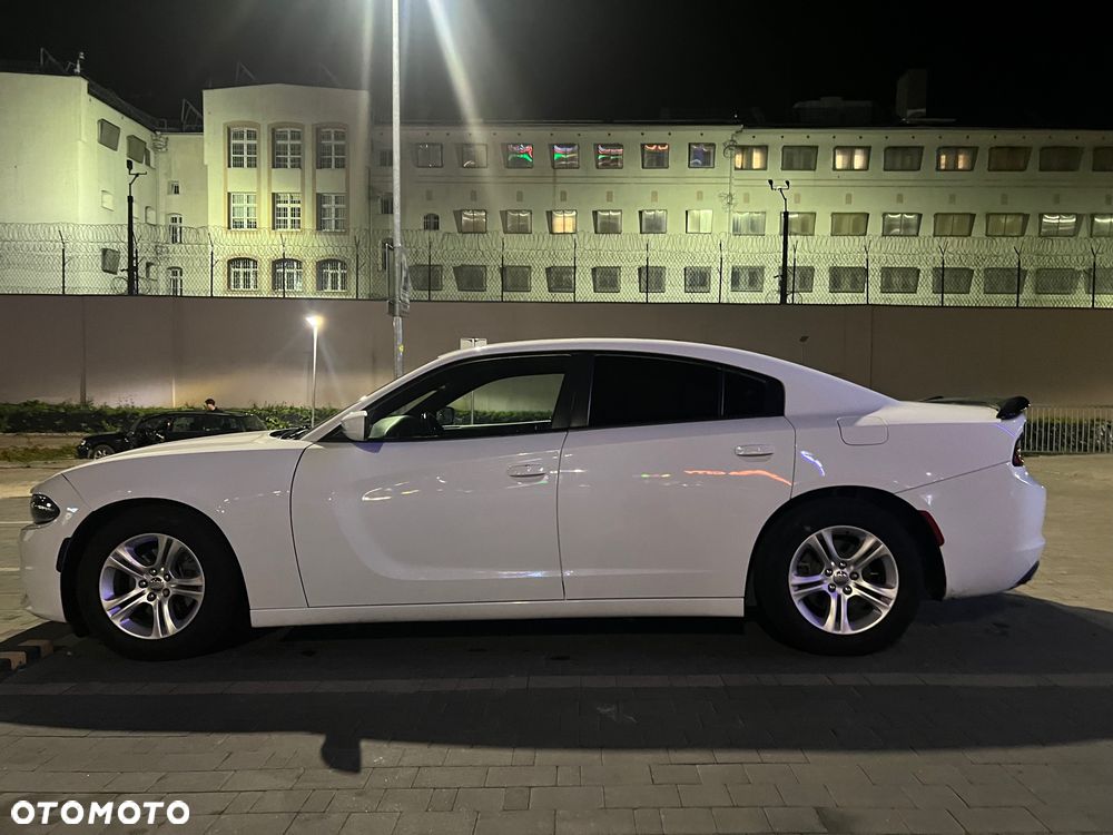 Dodge Charger 3.6 GT - 5