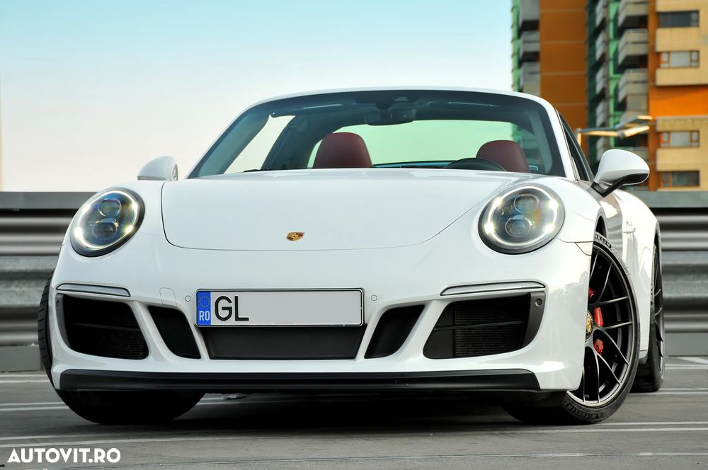 Porsche 911 4S PDK - 10