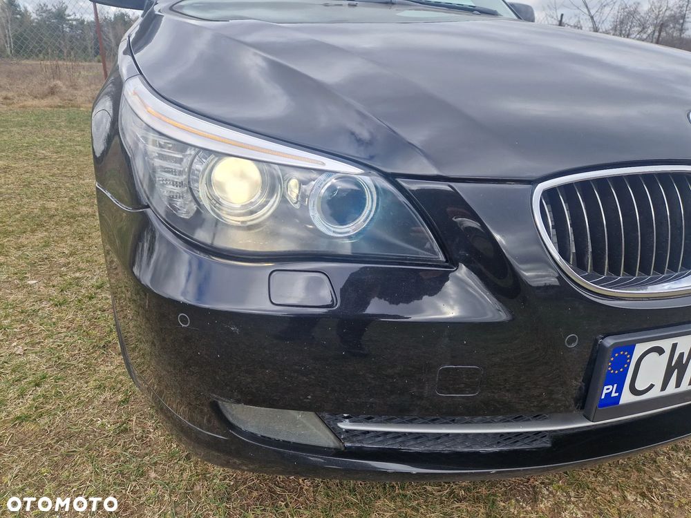 BMW Seria 5 525d - 7