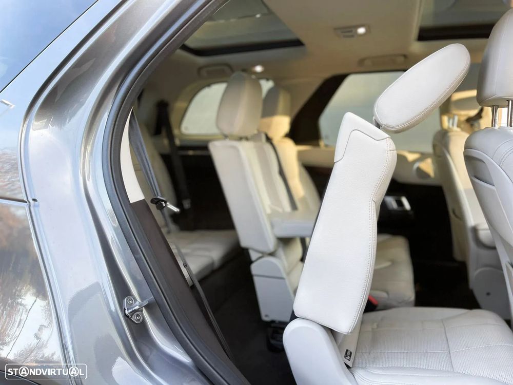 Land Rover Discovery 3.0 TD6 HSE Auto - 16