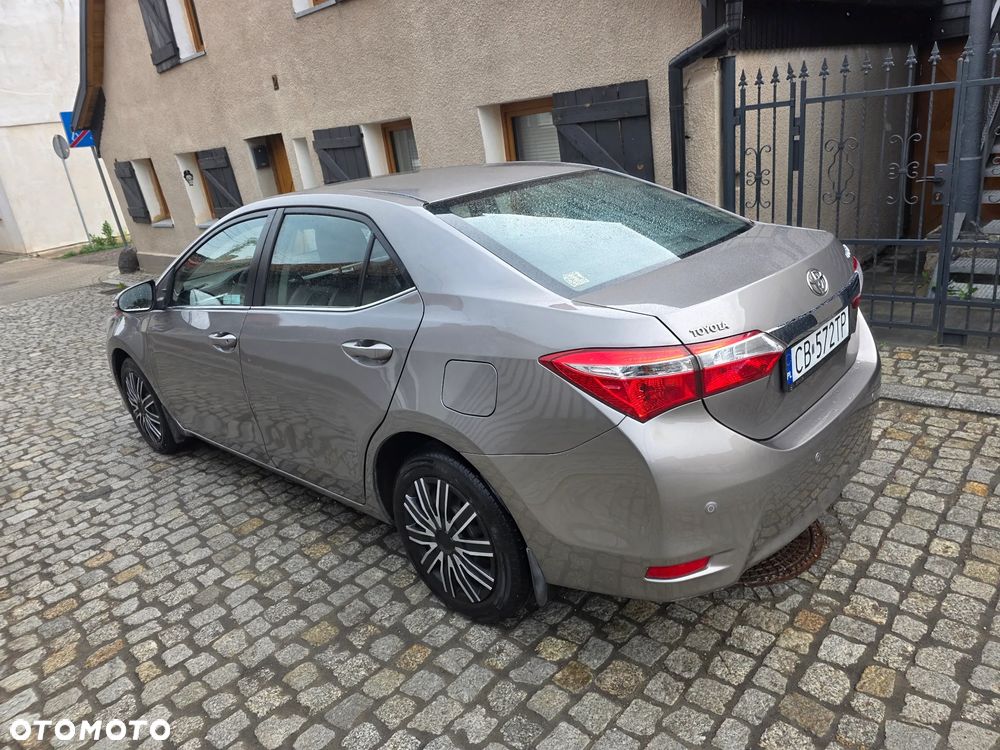 Toyota Corolla 1.6 Active - 4
