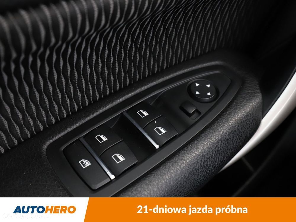 BMW Seria 1 118d Advantage - 32