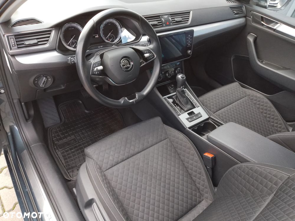 Skoda Superb 1.5 TSI Ambition DSG - 17