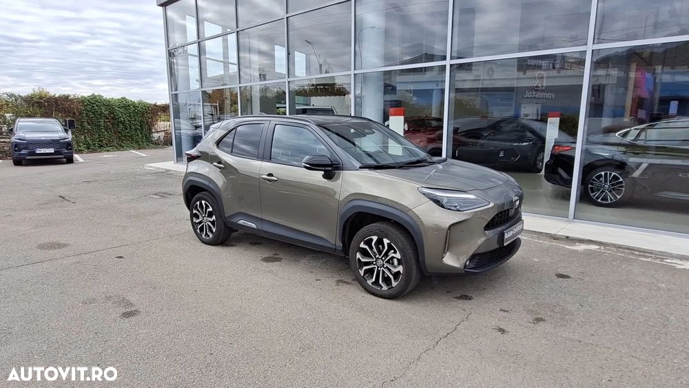 Toyota Yaris Cross - 2