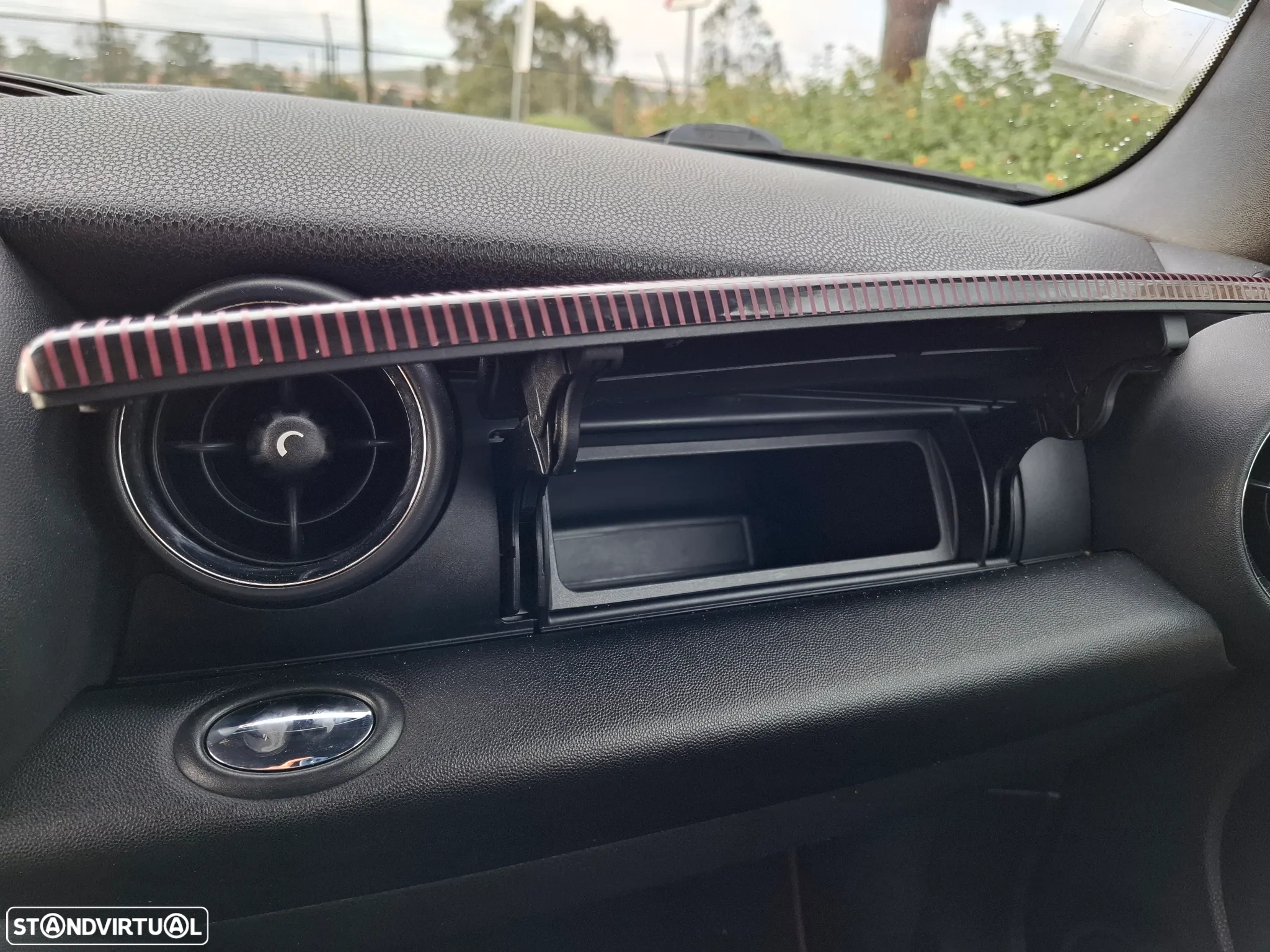 MINI Clubman Cooper D Hampton - 13