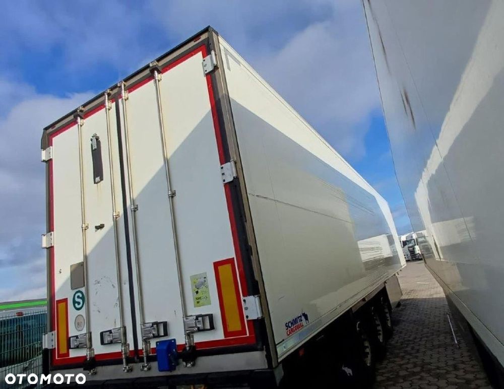 Schmitz Cargobull SKO FP 60 ThermoKing SLXi 300 - 6