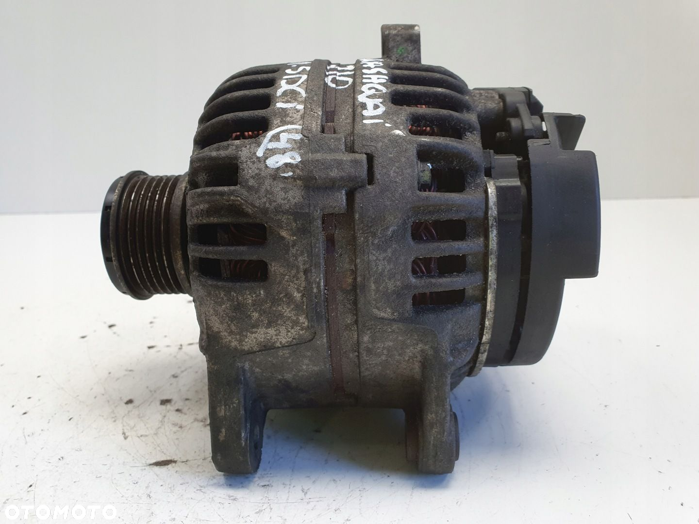 Nissan Qashqai 1.5 DCI ALTERNATOR bosch 0124525140 - 5