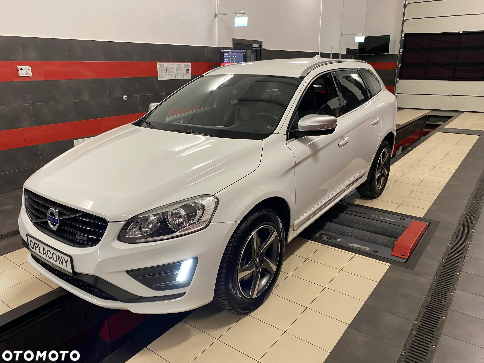 Volvo XC 60 D4 Geartronic RDesign - 2