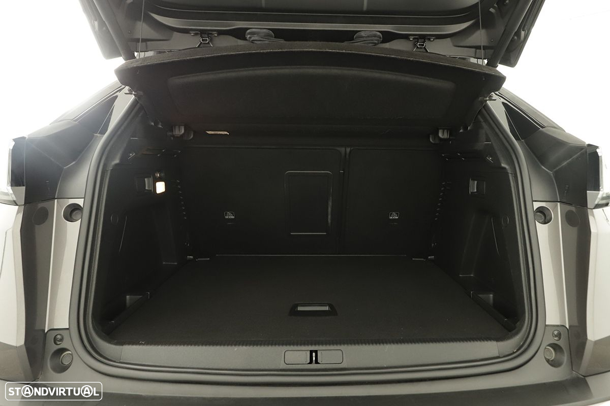 Peugeot 3008 1.2 PureTech GT EAT8 - 26