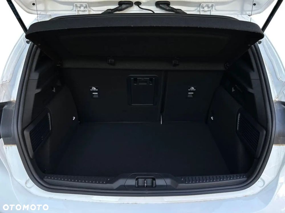 Ford Focus 1.0 EcoBoost mHEV ST-Line X - 10