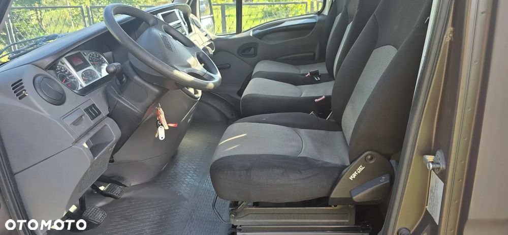 Iveco 50C15 - 8