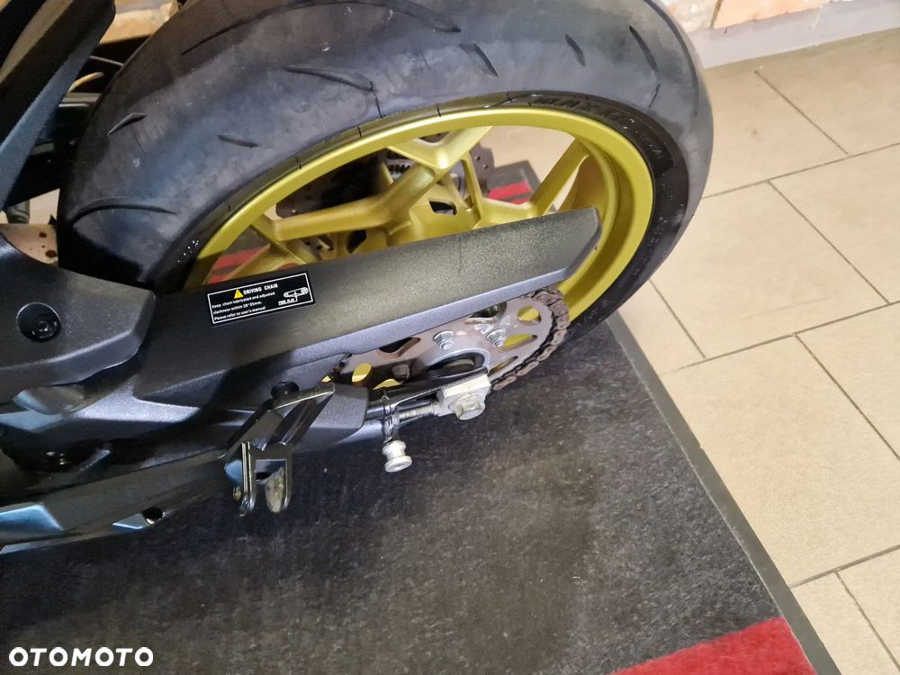 QJMOTOR SRK 700 - 13