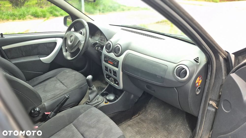 Dacia Logan 1.5 dCi Laureate - 7