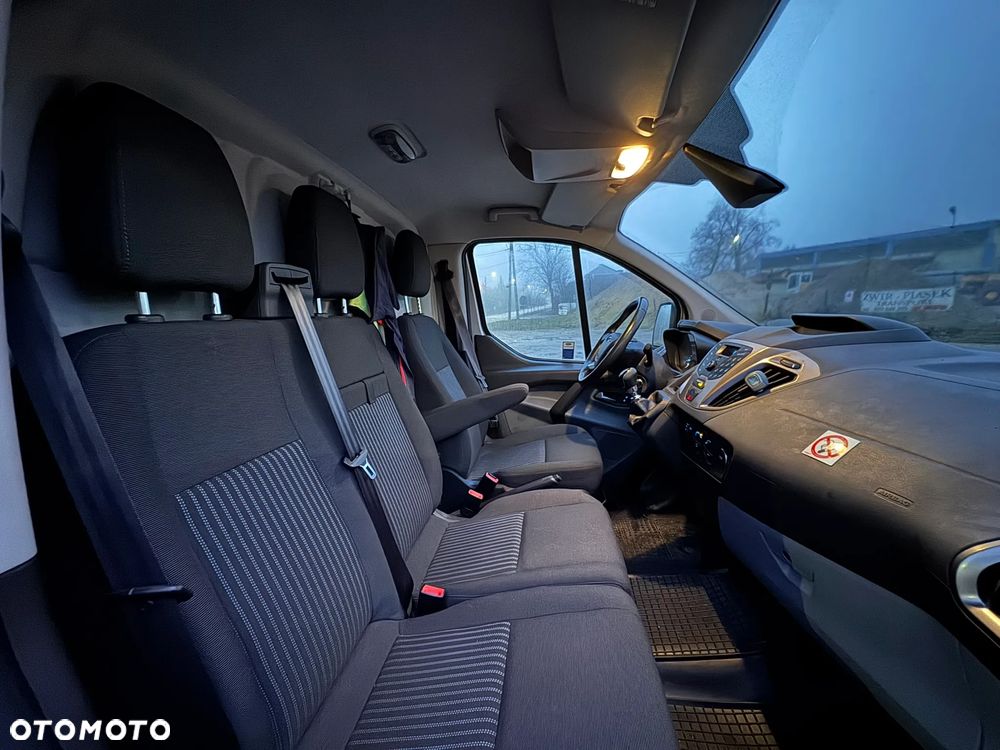 Ford TRANSIT CUSTOM - 20