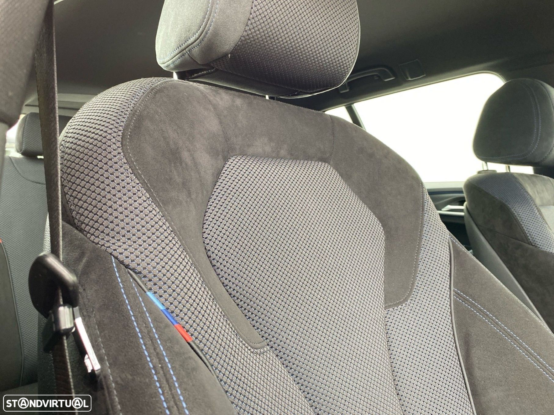 BMW 530 e Pack Desportivo M - 21