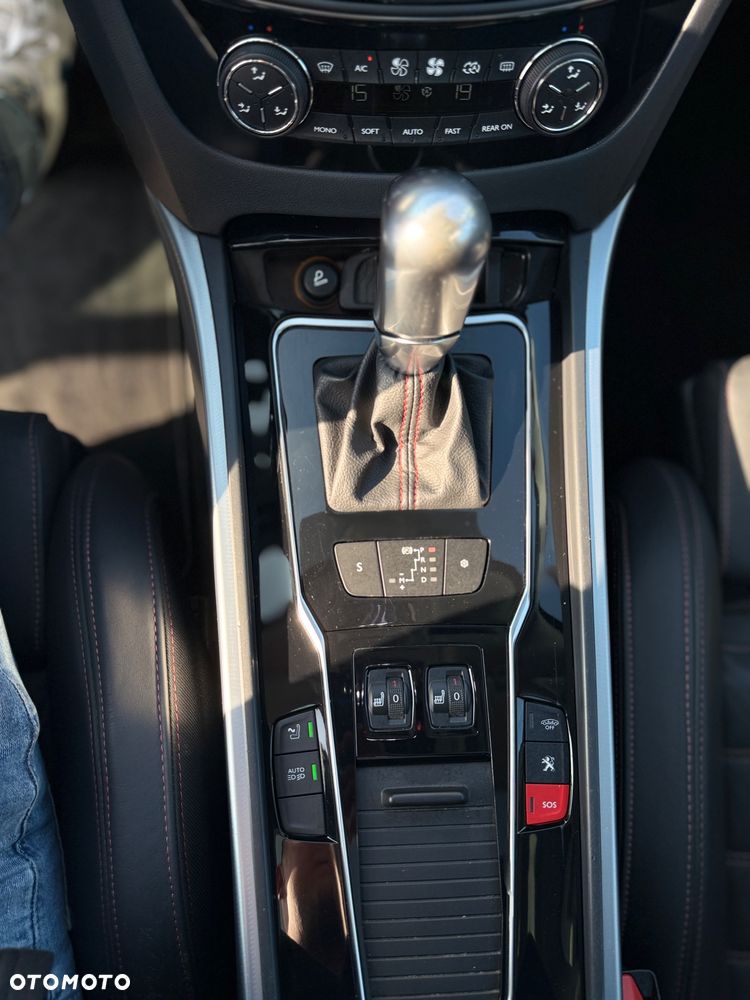 Peugeot 508 BlueHDi 180 EAT6 Stop&Start GT - 23