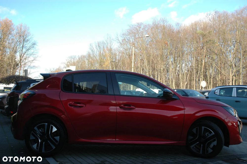 Peugeot 208 1.2 mHEV Allure - 4