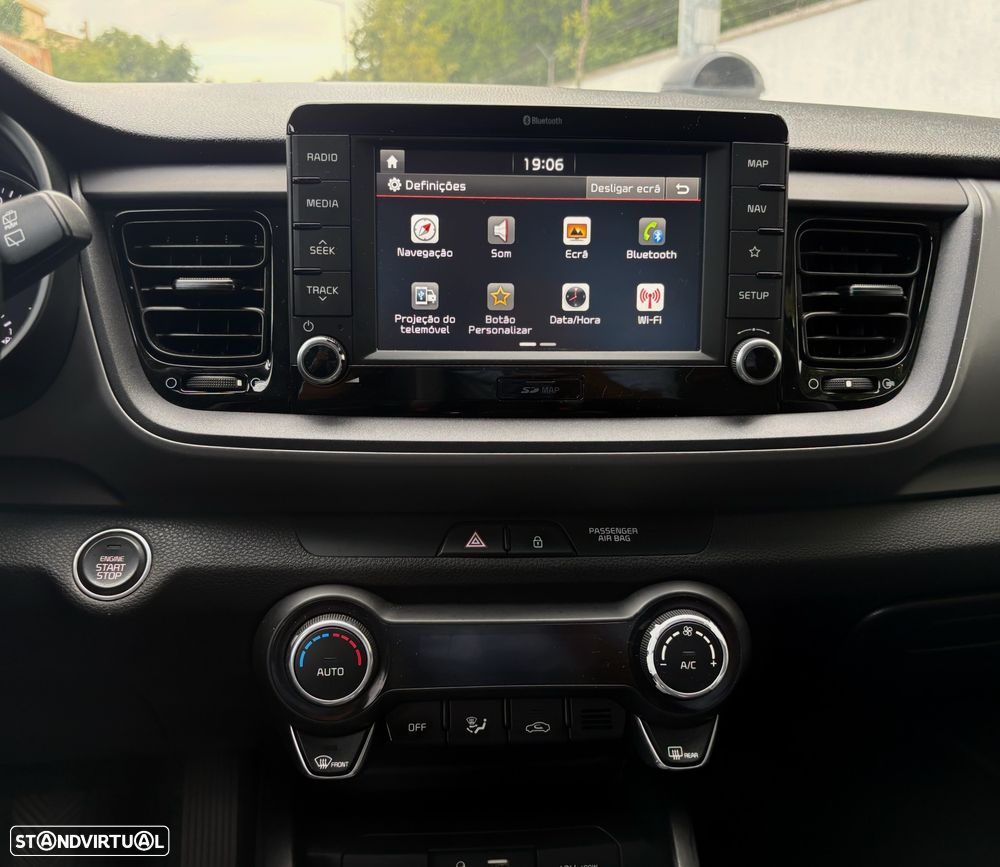 Kia Stonic 1.0 T-GDI Tech - 22