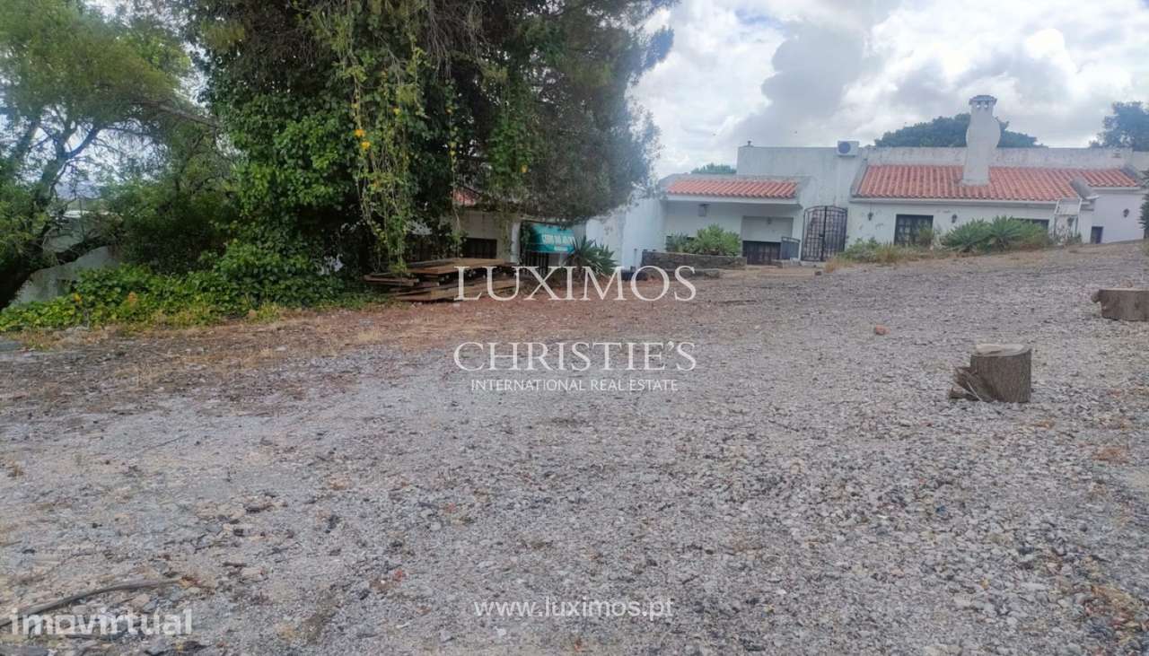 Amplo terreno loteado, para venda em São Brás de Alportel, Algarve - Grande imagem: 3/6