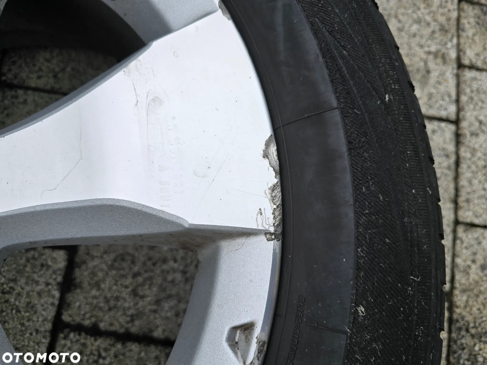 Koła SUBARU Forester SH Outback BR felgi Alumiowe Oryginał 7Jx17 et48 ch 56,1 opony 225/55r17 - 11