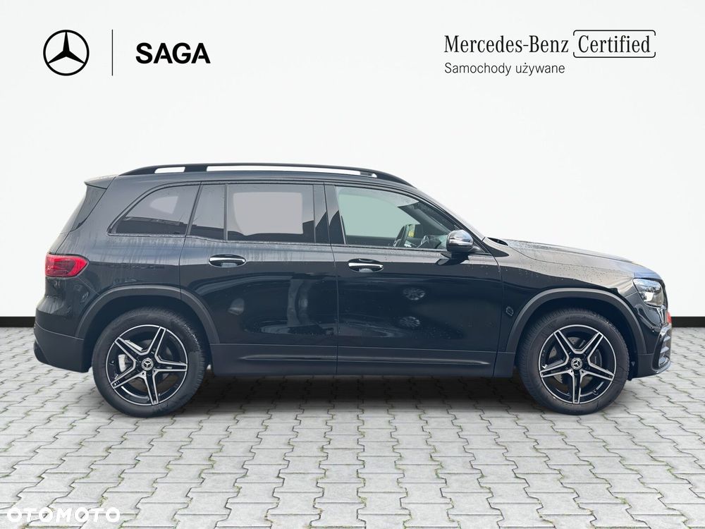 Mercedes-Benz GLB - 4