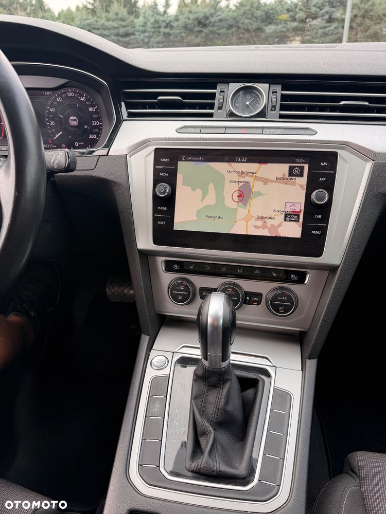 Volkswagen Passat 1.5 TSI OPF DSG Highline - 35