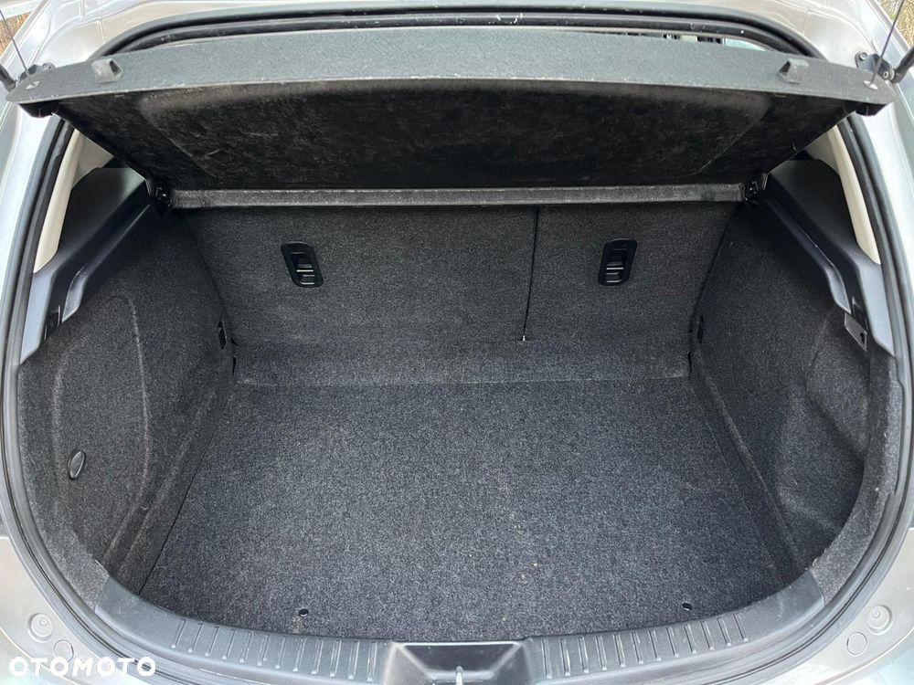 Mazda 3 1.6 MZR Active Plus - 17