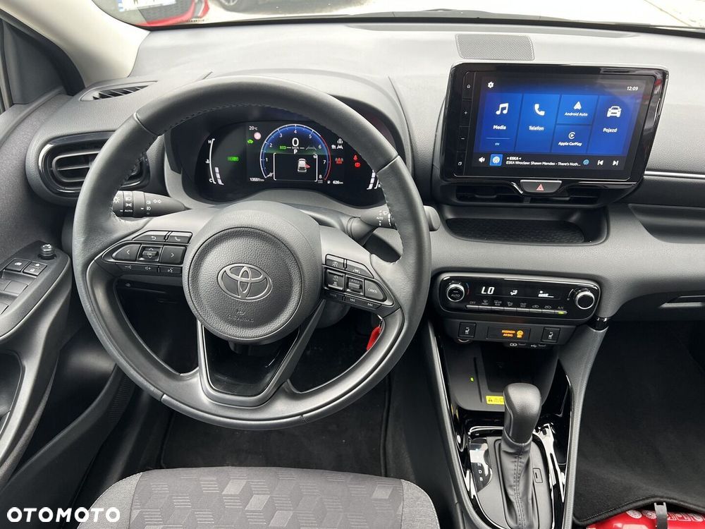 Toyota Yaris Hybrid 1.5 Style - 12