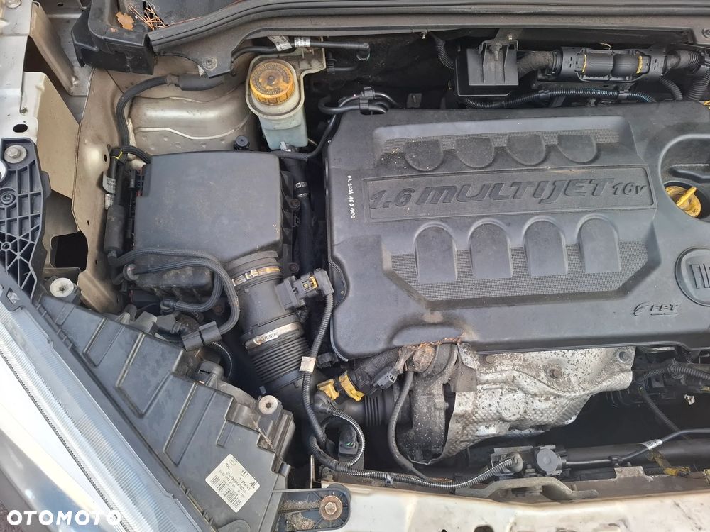 Fiat Doblo 1.6 Multijet 16V Dynamic - 23