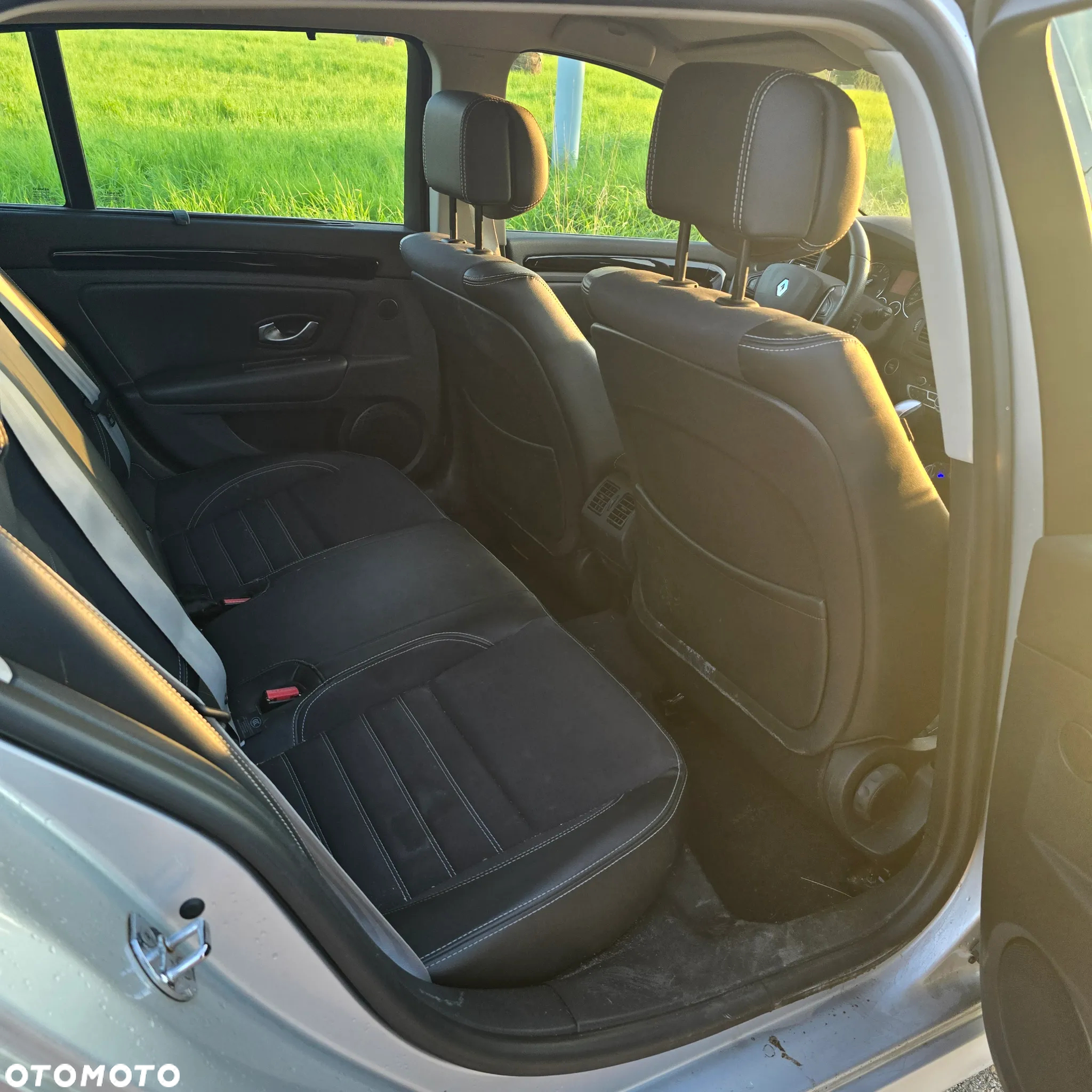Renault Laguna 2.0 dCi Bose Edition - 10