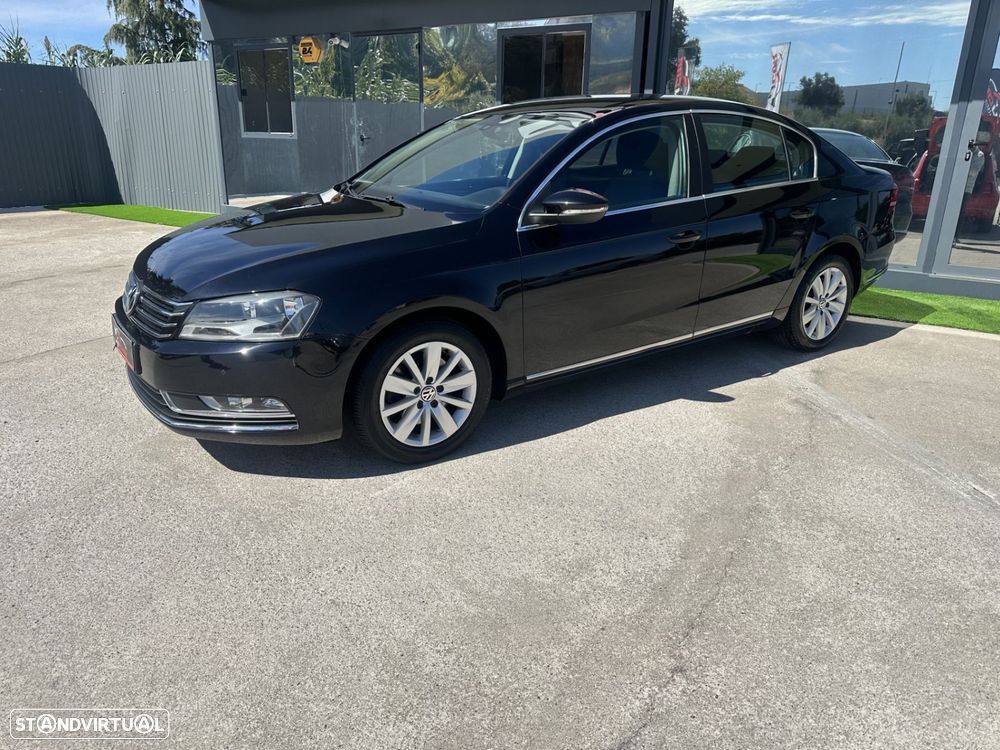 VW Passat 2.0 TDI Confortline - 4