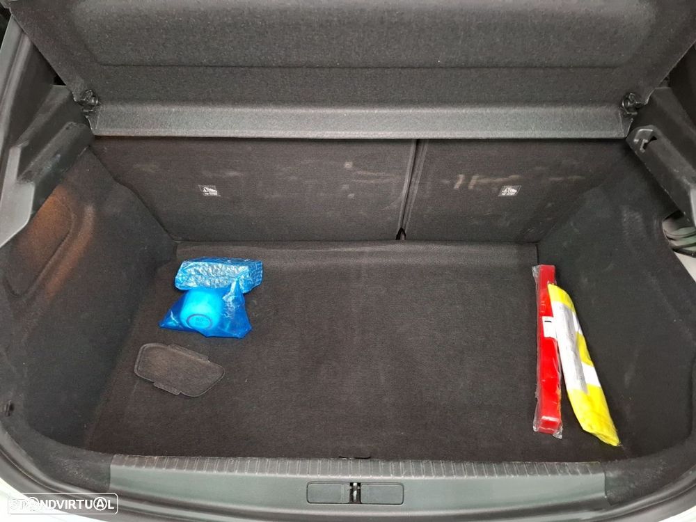 Opel Corsa 1.2 T GS - 23