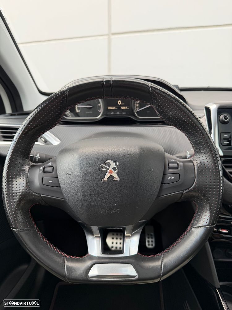 Peugeot 2008 1.2 PureTech GT Line EAT6 - 6