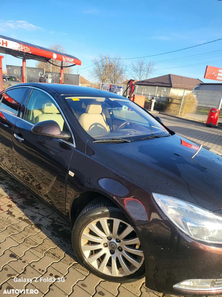 Opel Insignia 2.0 CDTI Sports Tourer Cosmo - 3
