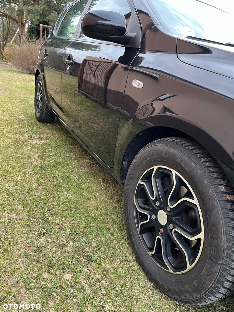 Kia Ceed 1.4 M - 17