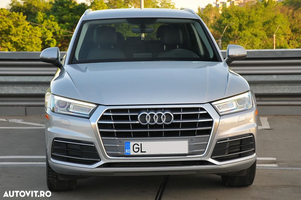 Audi Q5 2.0 TFSI S tronic Sport - 2