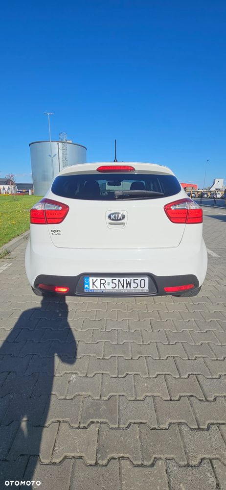 Kia Rio 1.2 M - 2