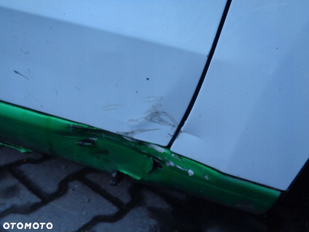 vw up citigo mii 3d drzwi prawe kompletne europa 11r> - 3