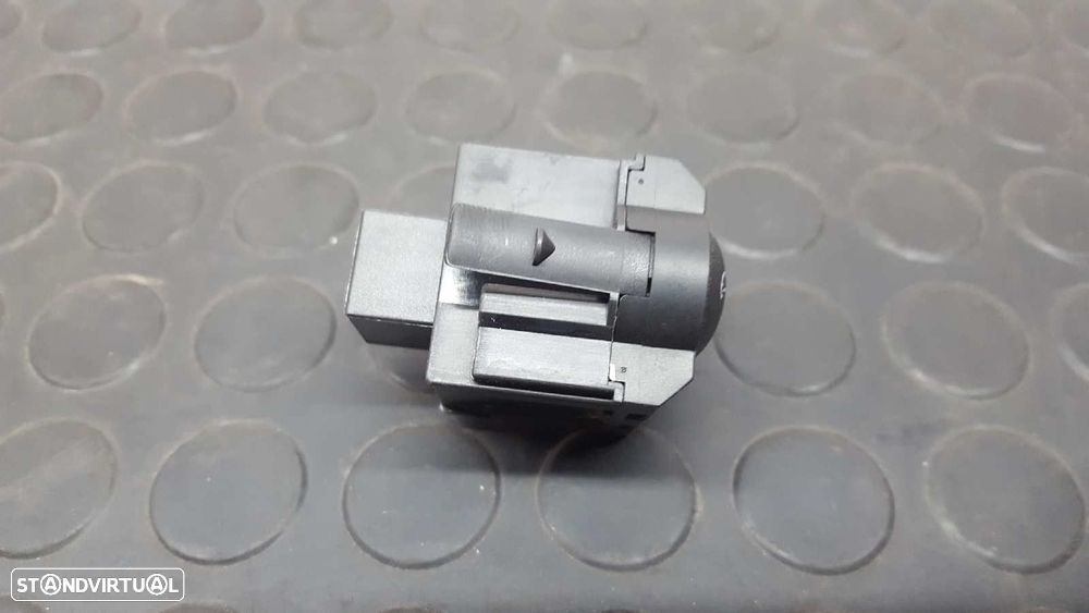 CONTROLE DE AJUSTE DE LUZES VOLKSWAGEN GOLF VI (5K1) ADVANCE - 2