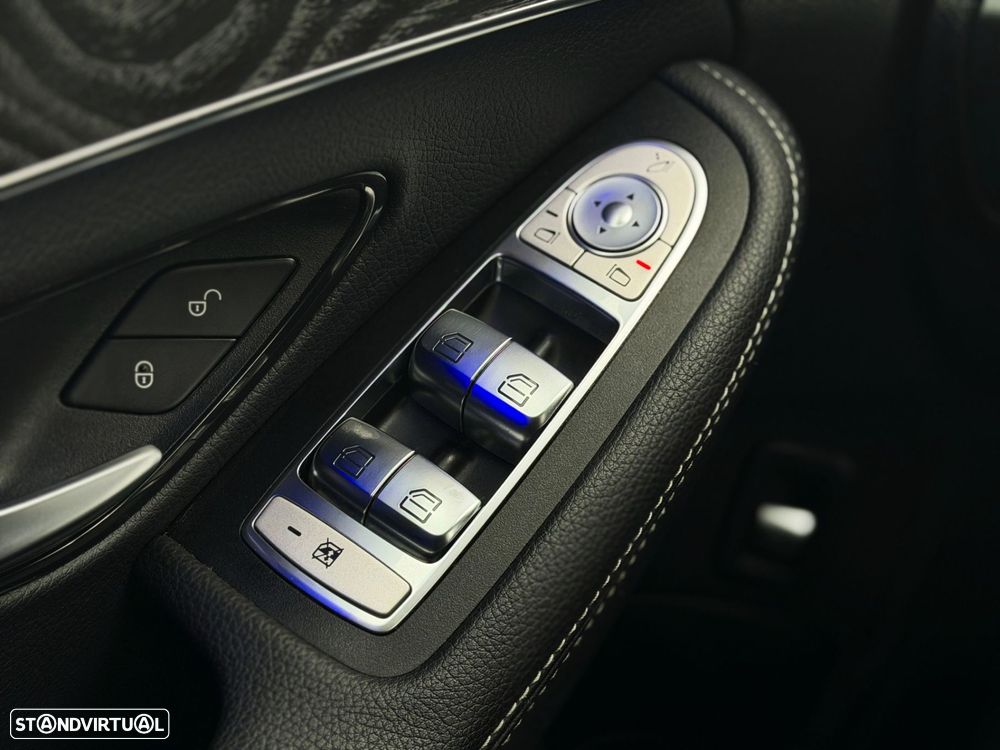 Mercedes-Benz C 300 de Avantgarde - 24