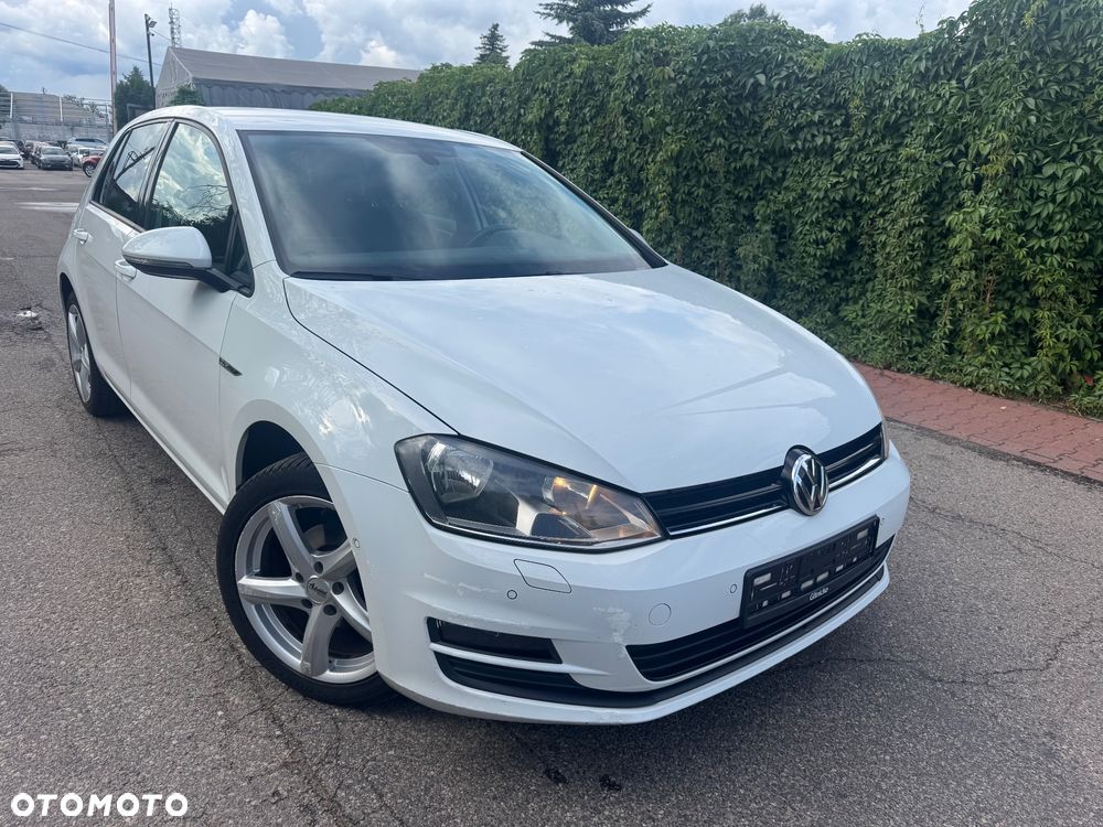 Volkswagen Golf 1.2 TSI BMT Trendline Perfectline - 1