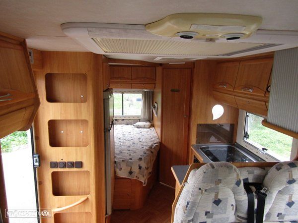 Adria Adriatik Coral 650 SP Cama Francesa - 16