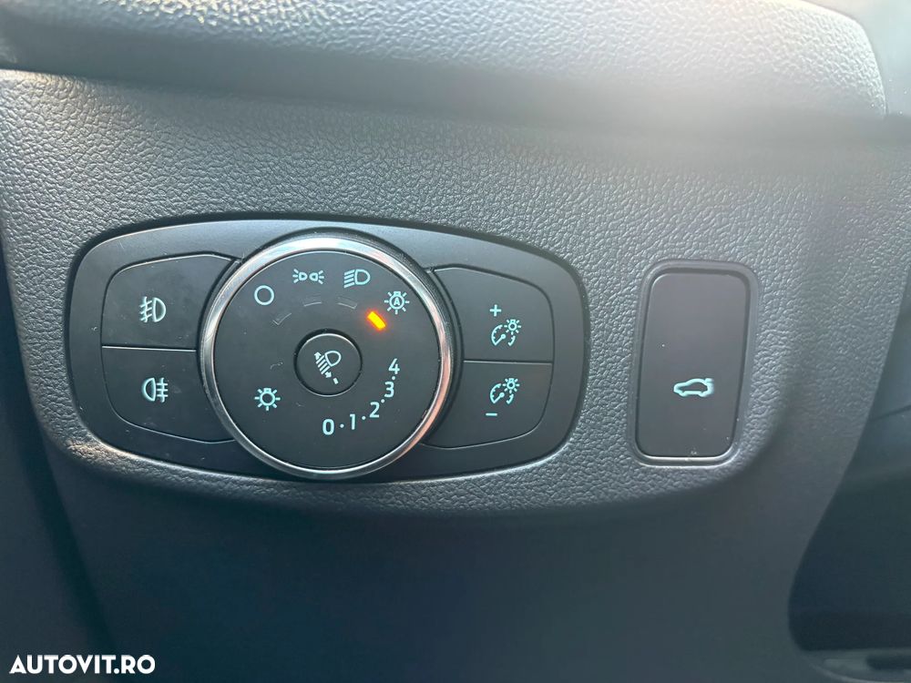 Ford Focus 1.0 EcoBoost Trend Edition - 18