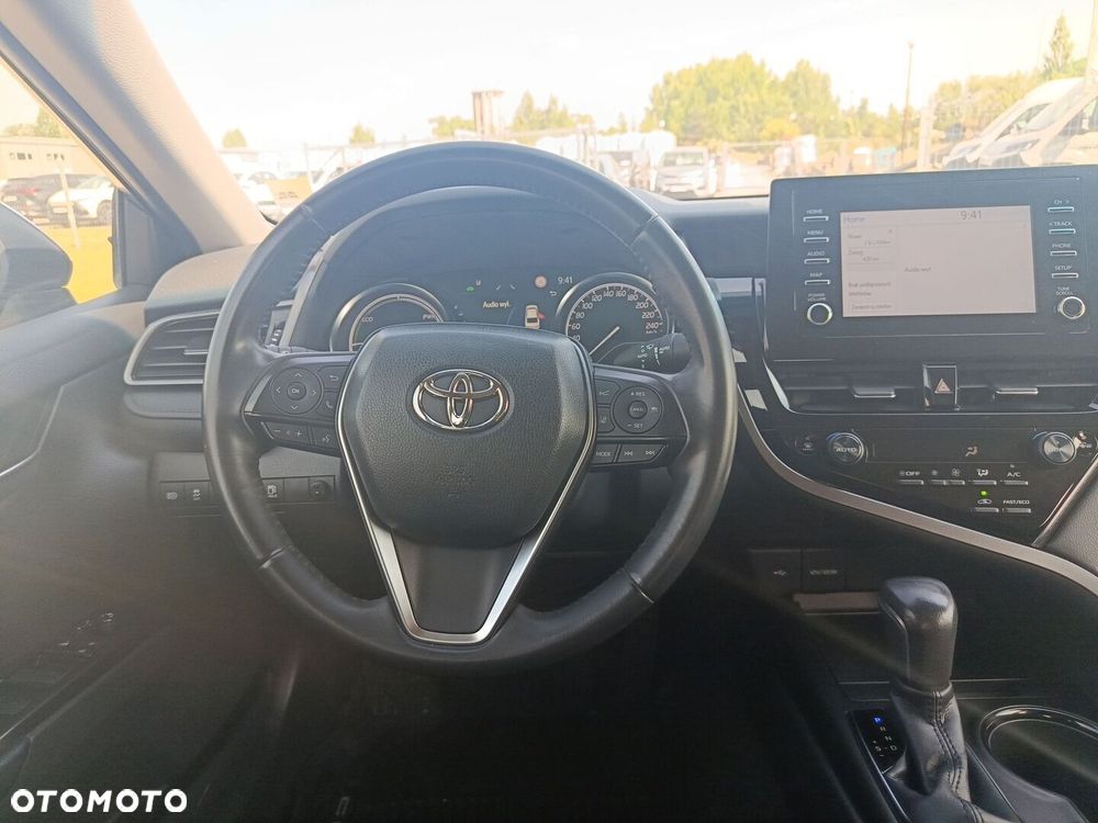Toyota Camry 2.5 Hybrid Comfort CVT - 12