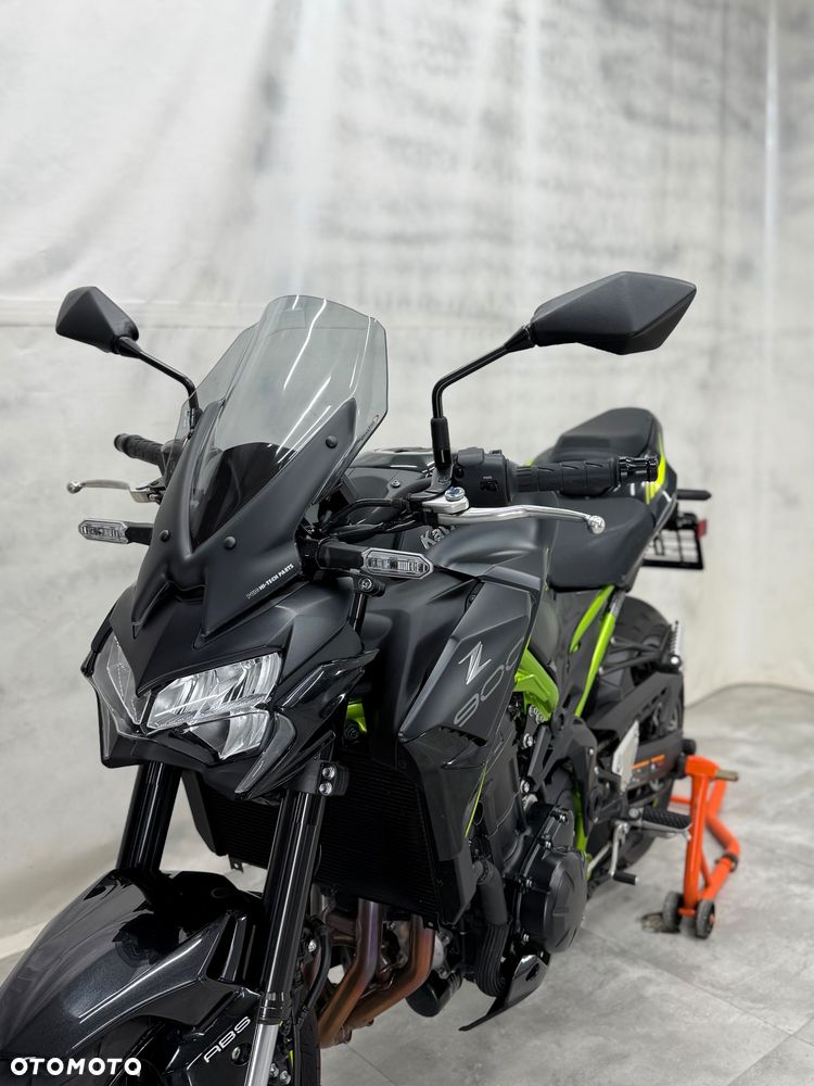 Kawasaki Z 900 - 11