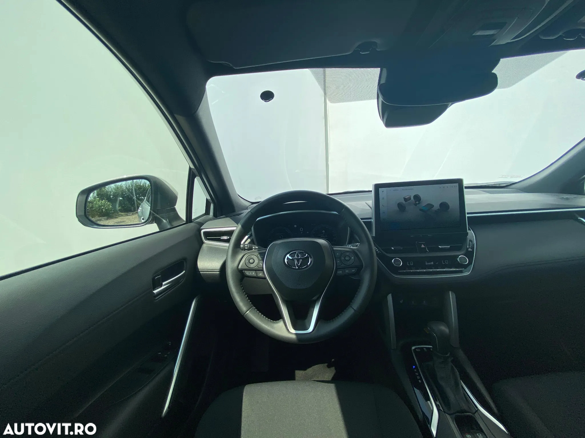Toyota Corolla Cross - 11