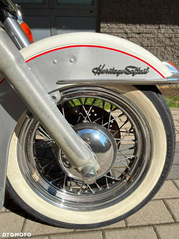 Harley-Davidson Softail - 12